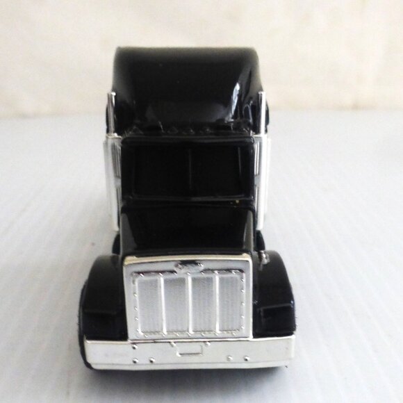 CNSstcs - ERTL Diecast PETERBILT CAB With TRAILER 1/64 Scale Advertising Ooida - Picture 12 of 16